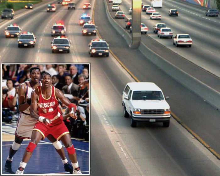 1994-Game-3-Hakeem-Olajuwon-Patrick-Ewing-OJ-Simpson-Al-Cowlings-police-chase.jpg
